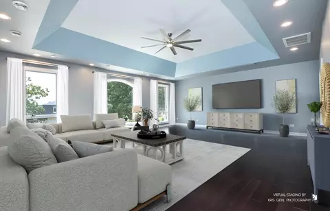Living - 1000 E Ardyce Ln, Mount Prospect, IL 60056 photo 3 of 12