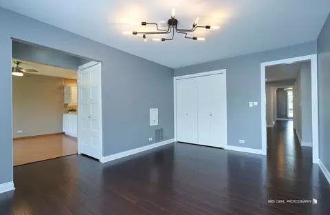 Living - 1000 E Ardyce Ln, Mount Prospect, IL 60056 photo 8 of 12