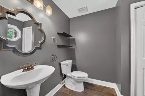 Bath - 24105 Cropland Dr, Plainfield, IL 60544 photo 1 of 4