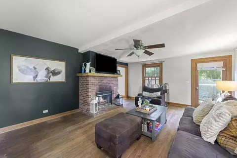 Living - 2013 Beecher Rd, Plano, IL 60545 photo 1 of 4
