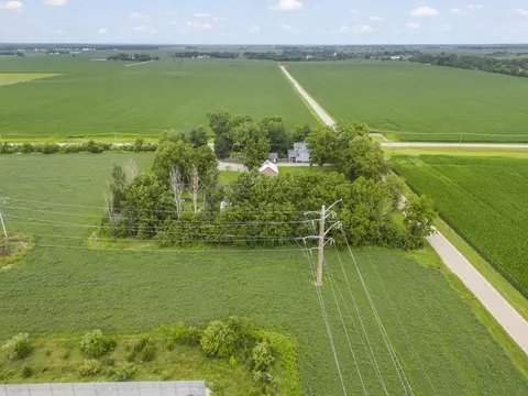 View/Area - 2013 Beecher Rd, Plano, IL 60545 photo 7 of 14