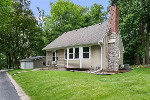 3108 12th Ave, Moline, IL 61265 photo 2