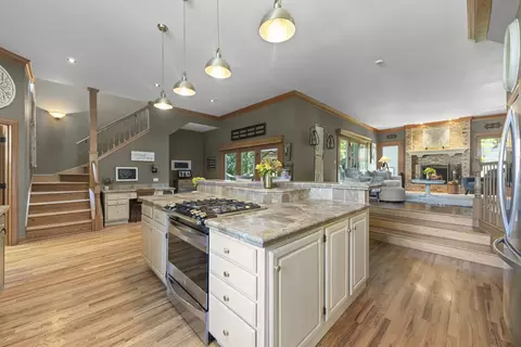 Kitchen - 443 Timber Ridge Dr, Bartlett, IL 60103 photo 3 of 5