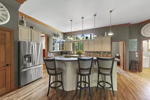 Kitchen - 443 Timber Ridge Dr, Bartlett, IL 60103 photo 1 of 5