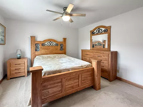 Bedroom - 562 Pine Meadow Dr, Dixon, IL 61021 photo 2 of 2