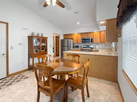 Dining - 562 Pine Meadow Dr, Dixon, IL 61021 photo 1 of 1