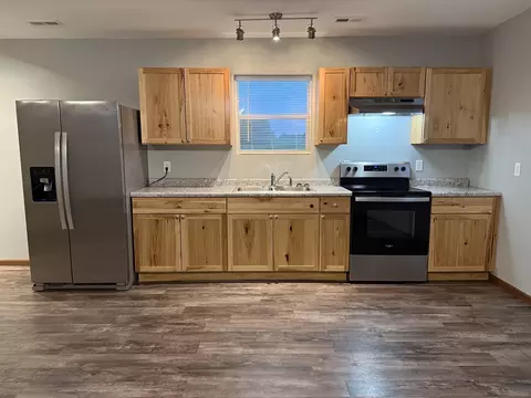 703 O Henry St, Mcleansboro, IL 62859 photo 25