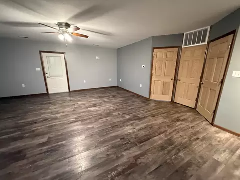 703 O Henry St, Mcleansboro, IL 62859 photo 23