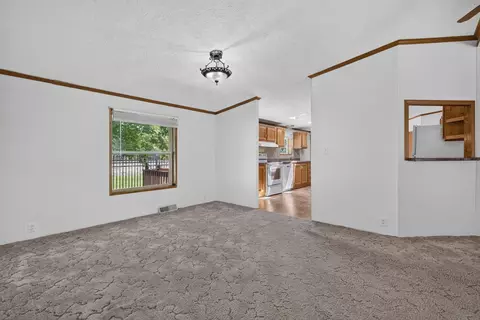 414 N Pine St, Gardner, IL 60424 photo 16