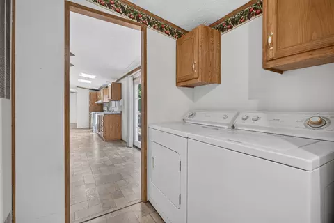 414 N Pine St, Gardner, IL 60424 photo 34