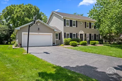 1509 Bonaventure Dr, Naperville, IL 60563