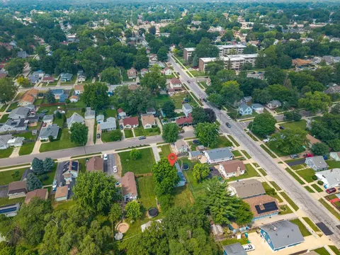 View/Area - Undisclosed, Aurora, IL 60505 photo 5 of 5