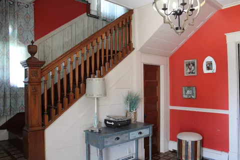 Entry Way - 230 N Cherry St, Centralia, IL 62801 photo 1 of 13