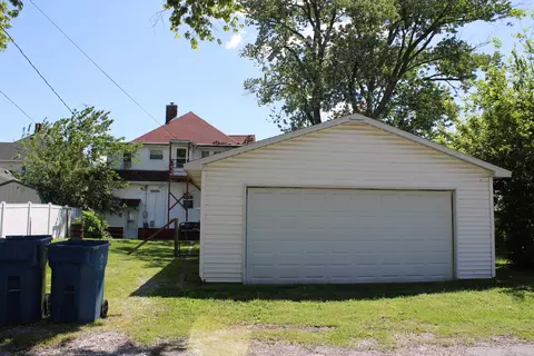 Exterior - 230 N Cherry St, Centralia, IL 62801 photo 5 of 5