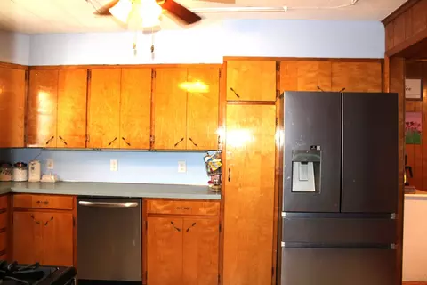 Kitchen - 230 N Cherry St, Centralia, IL 62801 photo 4 of 7