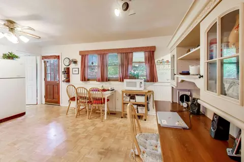 170 Westview St, Hoffman Estates, IL 60169 photo 6