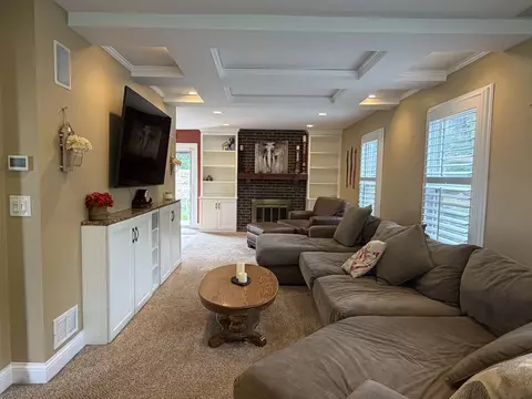 Living - 1683 Castaway Ct, Hoffman Estates, IL 60010 photo 1 of 3