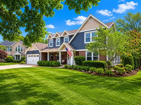 Exterior - 1683 Castaway Ct, Hoffman Estates, IL 60010 photo 2 of 4