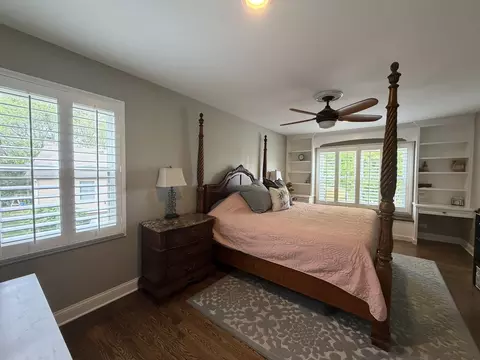 Bedroom - 1683 Castaway Ct, Hoffman Estates, IL 60010 photo 2 of 3