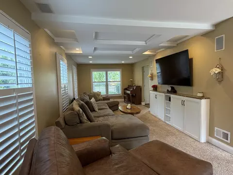 Living - 1683 Castaway Ct, Hoffman Estates, IL 60010 photo 3 of 3