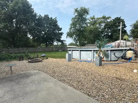 Exterior - 403 E Byron St, Sidney, IL 61877 photo 9 of 14