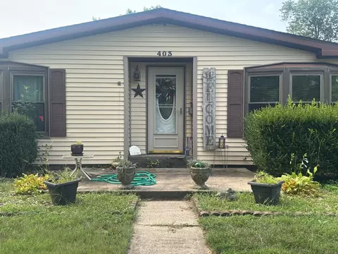 Exterior - 403 E Byron St, Sidney, IL 61877 photo 2 of 14
