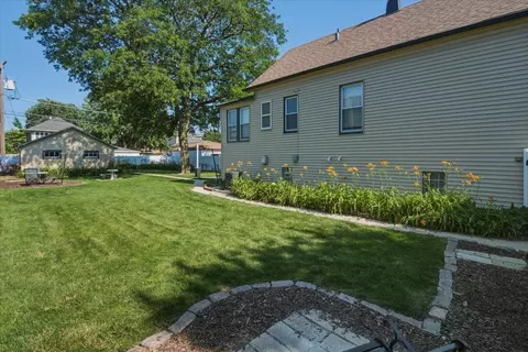Exterior - 4017 Oak Ave, Brookfield, IL 60513 photo 4 of 6