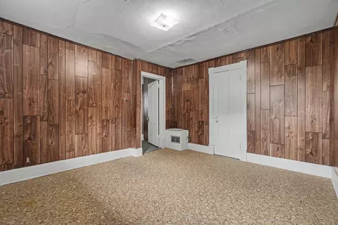 Bedroom - 105 W Maple St, Roberts, IL 60962 photo 6 of 6