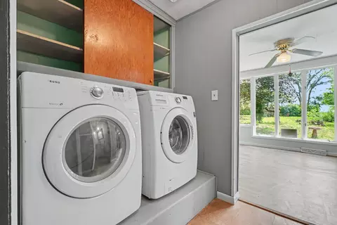 Other - 105 W Maple St, Roberts, IL 60962 photo 4 of 11