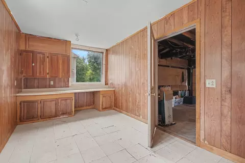 Other - 105 W Maple St, Roberts, IL 60962 photo 9 of 11