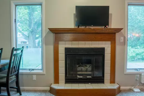 Other - 810 42nd St, Moline, IL 61265 photo 3 of 8