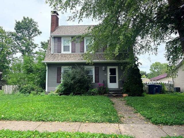 324 E Durant St, Walcott, IA 52773