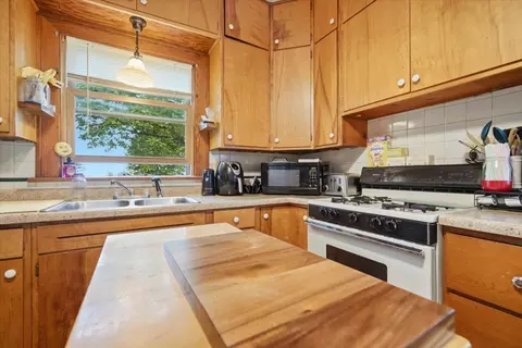 Kitchen - 312 W 5th St, Gridley, IL 61744 photo 4 of 4