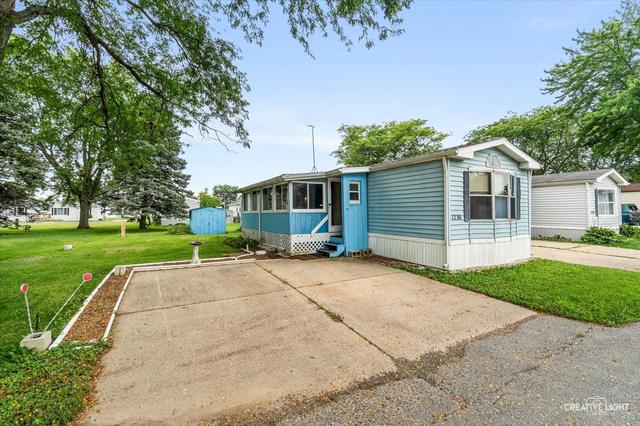 1230 Nichole Ln, Sandwich, IL 60548