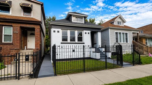 6818 S Wood St, Chicago, IL 60636