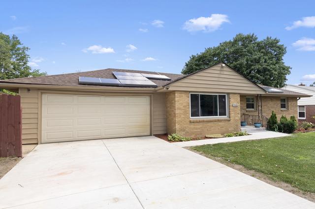 3631 Huffman Blvd, Rockford, IL 61103