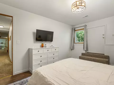 Bedroom - 2085 Lake Summerset Rd, Davis, IL 61019 photo 15 of 15