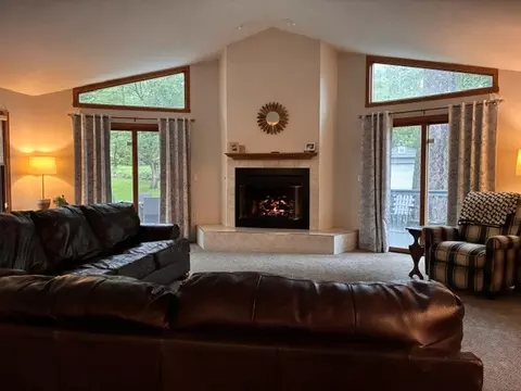 Living - 2085 Lake Summerset Rd, Davis, IL 61019 photo 4 of 12