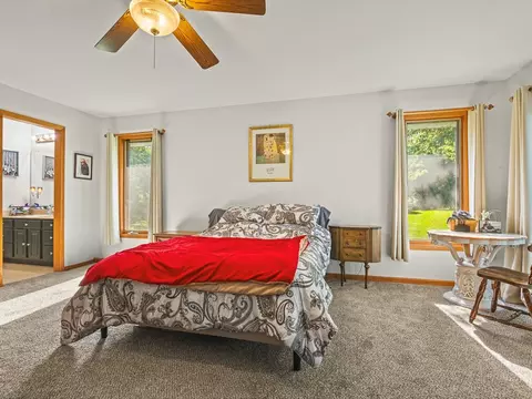 Bedroom - 2085 Lake Summerset Rd, Davis, IL 61019 photo 6 of 15