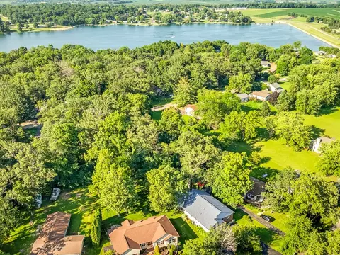 View/Area - 2085 Lake Summerset Rd, Davis, IL 61019 photo 5 of 6