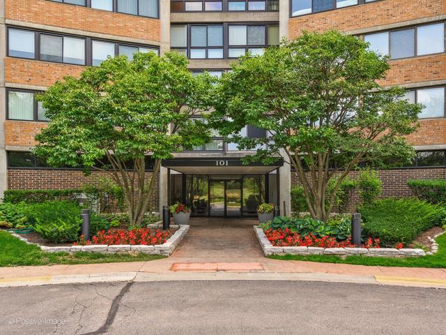 101 Bar Harbour Rd #2M, Schaumburg, IL 60193