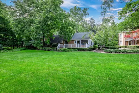 Exterior - 112 Brinker Rd, Barrington Hills, IL 60010 photo 21 of 33