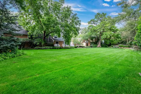 Exterior - 112 Brinker Rd, Barrington Hills, IL 60010 photo 19 of 33