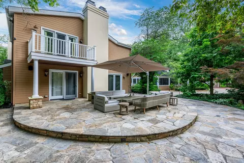 Exterior - 112 Brinker Rd, Barrington Hills, IL 60010 photo 6 of 33
