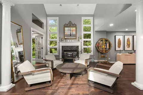 Living - 112 Brinker Rd, Barrington Hills, IL 60010 photo 3 of 17