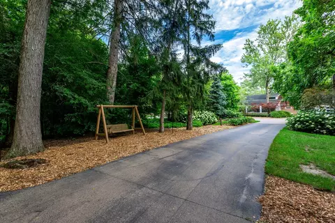 Exterior - 112 Brinker Rd, Barrington Hills, IL 60010 photo 32 of 33