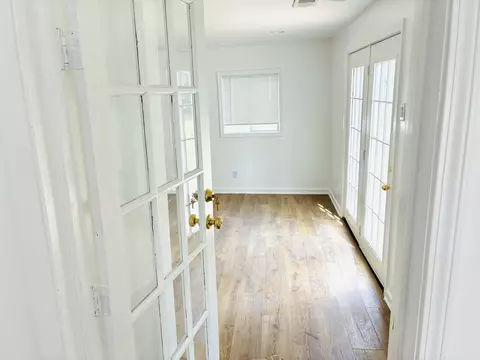 Entry Way - 16225 Central Park Ave, Markham, IL 60428 photo 2 of 2