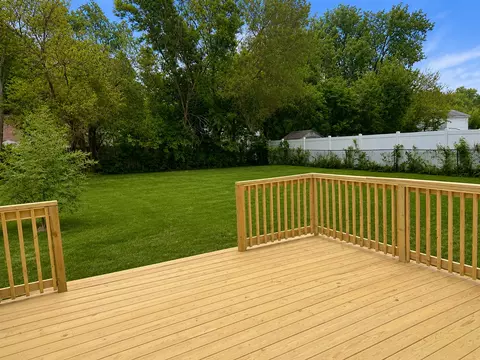 Exterior - 16225 Central Park Ave, Markham, IL 60428 photo 5 of 6