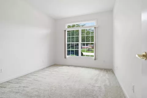 Bedroom - 5 Spring Ridge Cir, Bloomington, IL 61704 photo 4 of 5