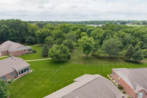 View/Area - 5 Spring Ridge Cir, Bloomington, IL 61704 photo 7 of 7